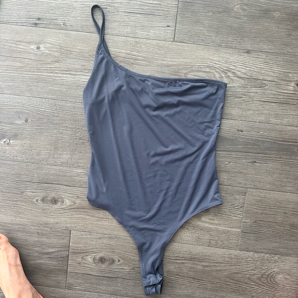 Princess Polly Hutter Bodysuit Grey - Size 4